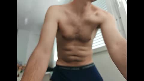 elrubiyo25 online show from 10, 6, 2026