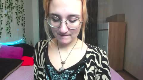 Snapshot of elsa_hot_here chatting on 23, 12, 2024 Elsa online show from 23, 12, 2024