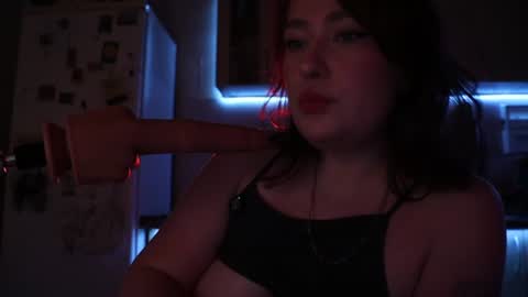 Snapshot of elsasquirt chatting on 11, 7, 2026 Elsa online show from 11, 7, 2026