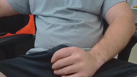 Snapshot of eltanke2206 chatting on 20, 10, 2025 alexgarg online show from 20, 10, 2025