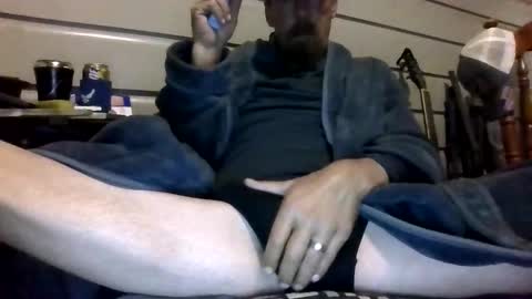 Snapshot of elwooood7 chatting on 1, 11, 2025 elwooood7 online show from 1, 11, 2025