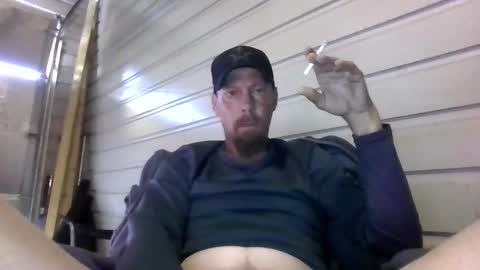 Snapshot of elwooood7 chatting on 24, 4, 2026 elwooood7 online show from 24, 4, 2026
