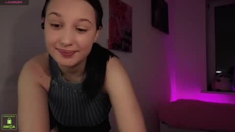 Em1l1a online show from 17, 10, 2025