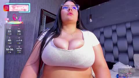 ema_grey1 online show from 11, 11, 2025