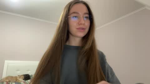 Alina online show from 18, 4, 2026