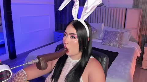 Ember Velvet online show from 5, 4, 2026