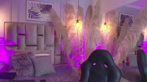 Snapshot of emelie_ch_ chatting on 18, 1, 2025 Emily  online show from 18, 1, 2025