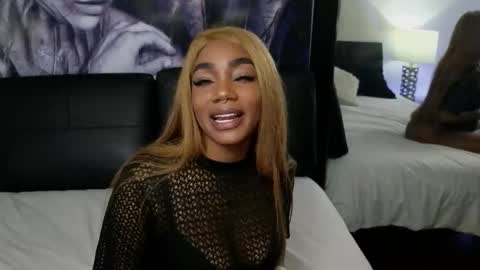 anyelii  online show from 15, 11, 2025