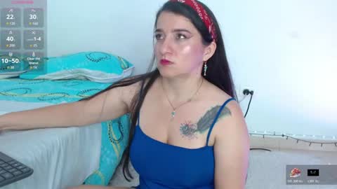 Snapshot of emelyross_ chatting on 13, 7, 2026 emely ross online show from 13, 7, 2026