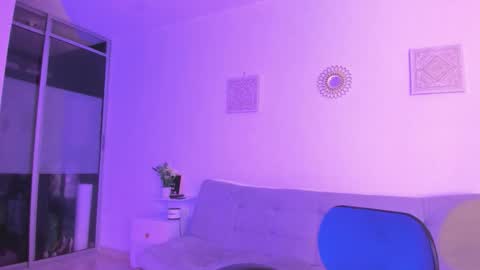 emi_carter online show from 22, 11, 2025