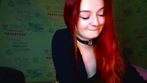 Snapshot of emi_less chatting on 6, 10, 2025 Emi online show from 6, 10, 2025