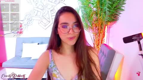 Emmily Roberts online show from 28, 2, 2026