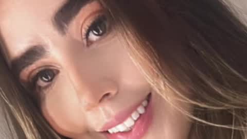 emi_royse online show from 7, 3, 2025