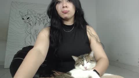 Snapshot of emiantonella_ chatting on 22, 11, 2025 Antonella online show from 22, 11, 2025