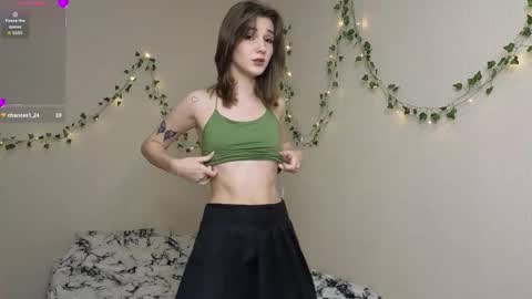 Bianca and Emi online show from 16, 10, 2025
