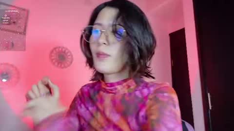     online show from 13, 6, 2026