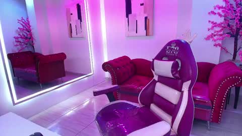 Emiily  online show from 16, 4, 2026