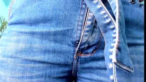 Emily online show from 3, 2, 2025