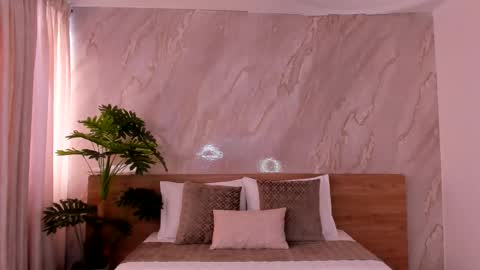 Emily online show from 23, 11, 2025