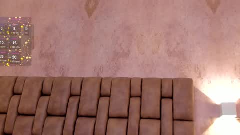 Snapshot of emiilycutex_ chatting on 26, 2, 2025 online show from 26, 2, 2025