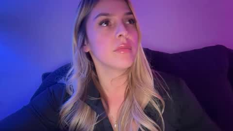 emilelovesyou online show from 15, 2, 2026