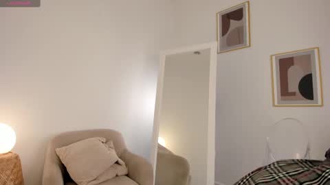 emilia_dream online show from 18, 2, 2025