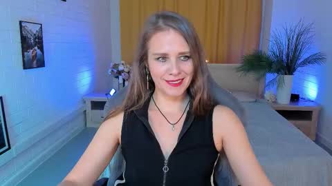 Emilia Bedy online show from 21, 11, 2025