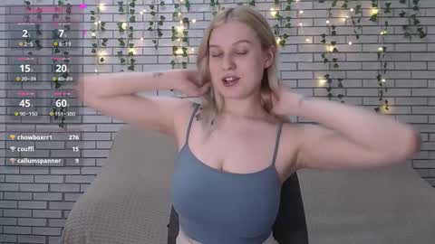 Snapshot of emiliaduchess chatting on 24, 2, 2025 Amili online show from 24, 2, 2025