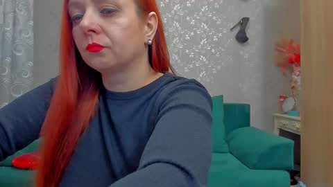 Emiliana online show from 6, 2, 2026