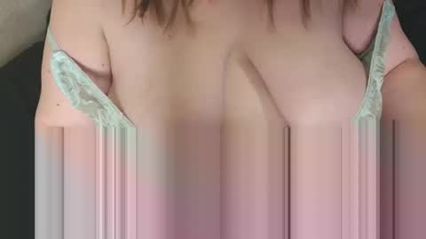 emilie foxx online show from 11, 2, 2026