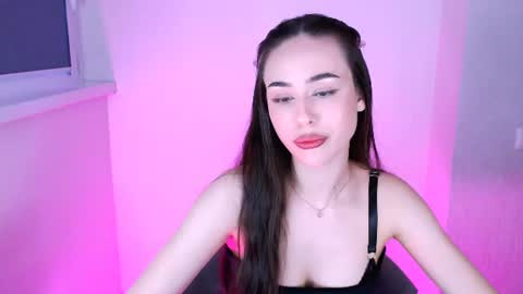 Snapshot of emilieliot chatting on 11, 6, 2026 Emily online show from 11, 6, 2026