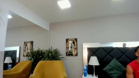 Snapshot of emilio_brandon chatting on 9, 11, 2025 Emilio online show from 9, 11, 2025