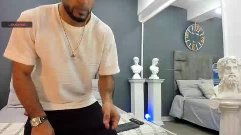 Snapshot of emilio_brandon chatting on 13, 1, 2026 Emilio online show from 13, 1, 2026