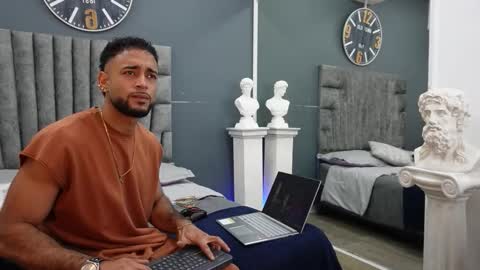 Snapshot of emilio_brandon chatting on 4, 2, 2026 Emilio online show from 4, 2, 2026