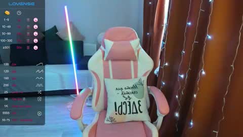 Emiliya online show from 4, 2, 2026