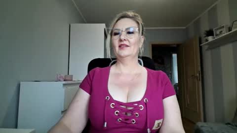 EmillyLove online show from 14, 3, 2026