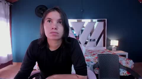Emily and Soffy online show from 8, 7, 2026