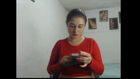 Snapshot of emily_babybo chatting on 21, 10, 2025 Emily online show from 21, 10, 2025