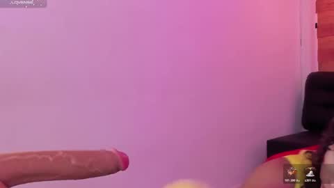 emily_brown04 online show from 11, 1, 2026