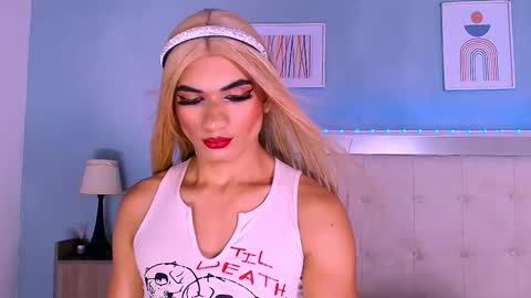 emily_castillo1_ online show from 23, 9, 2025