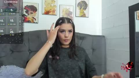 emily_collins1_ online show from 24, 7, 2026