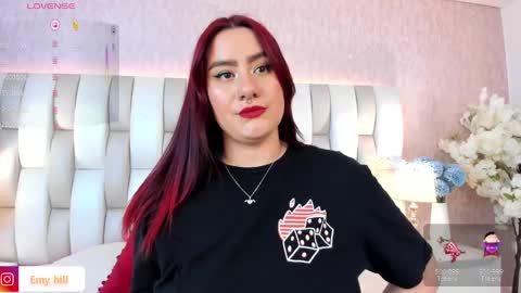 Snapshot of emily_hill___ chatting on 6, 3, 2025 EMILY Monday 5-2 am From Tuesday to Friday5-1 am Colombia time online show from 6, 3, 2025