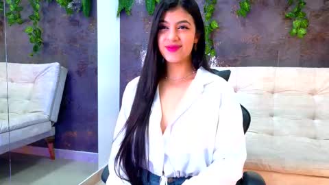 Emily online show from 7, 11, 2025