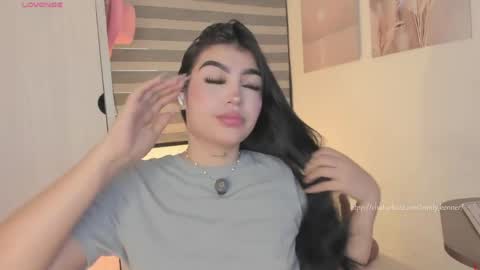 EmilyKenner  Independent model  online show from 30, 3, 2026