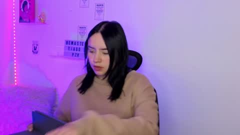 Emily Lindey online show from 21, 3, 2026