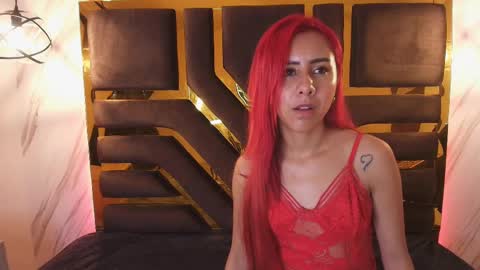 Snapshot of emily_morgan04 chatting on 12, 3, 2025 online show from 12, 3, 2025