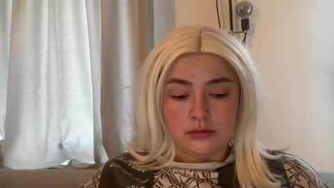 emily_morning_dew online show from 18, 2, 2026