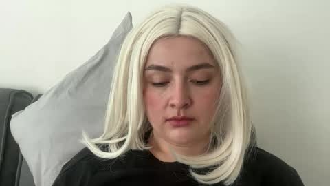 emily_morning_dew online show from 12, 3, 2026