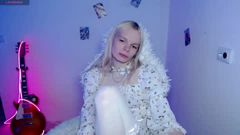 Snapshot of emily_nyaffe chatting on 2, 2, 2026 Lia online show from 2, 2, 2026