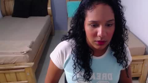 Snapshot of emily_russell_ chatting on 16, 9, 2025 emily_russell_ online show from 16, 9, 2025